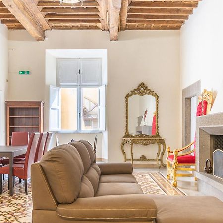 The House Of Thrones Appartement Viterbo Buitenkant foto